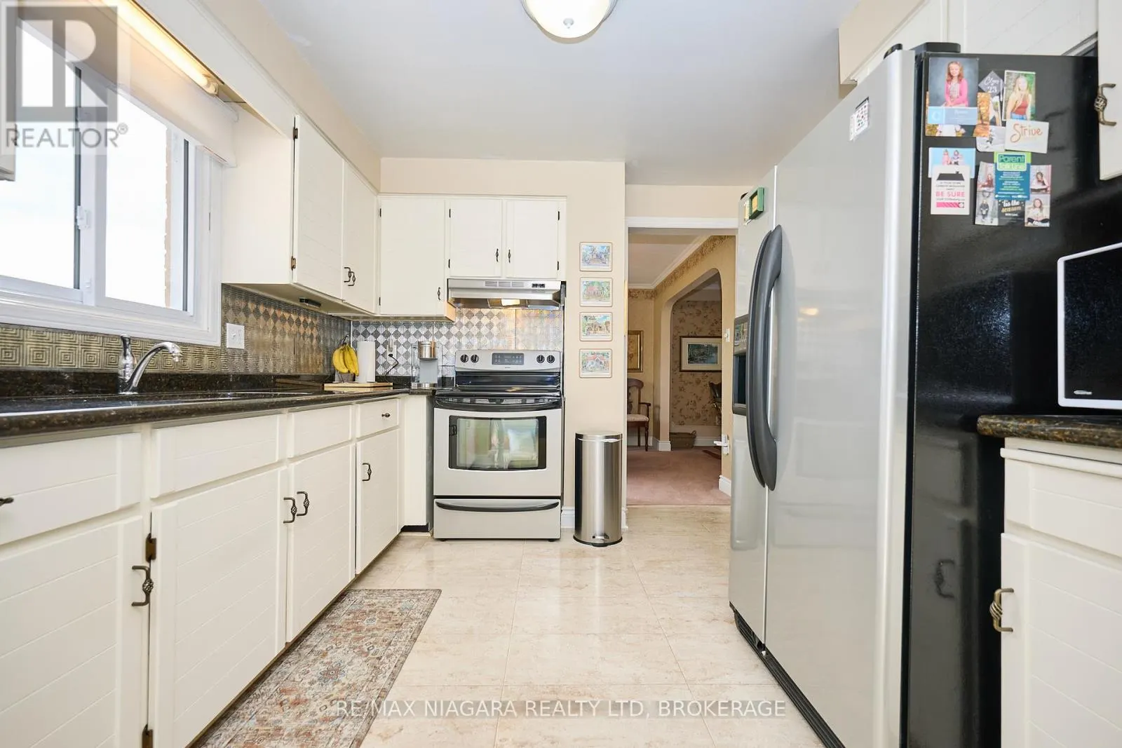 12 LAMPMAN CRESCENT