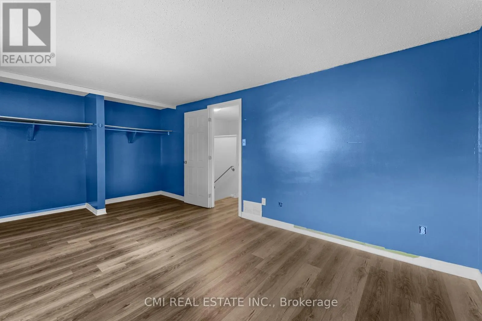 99 - 2570 SOUTHVALE CRESCENT