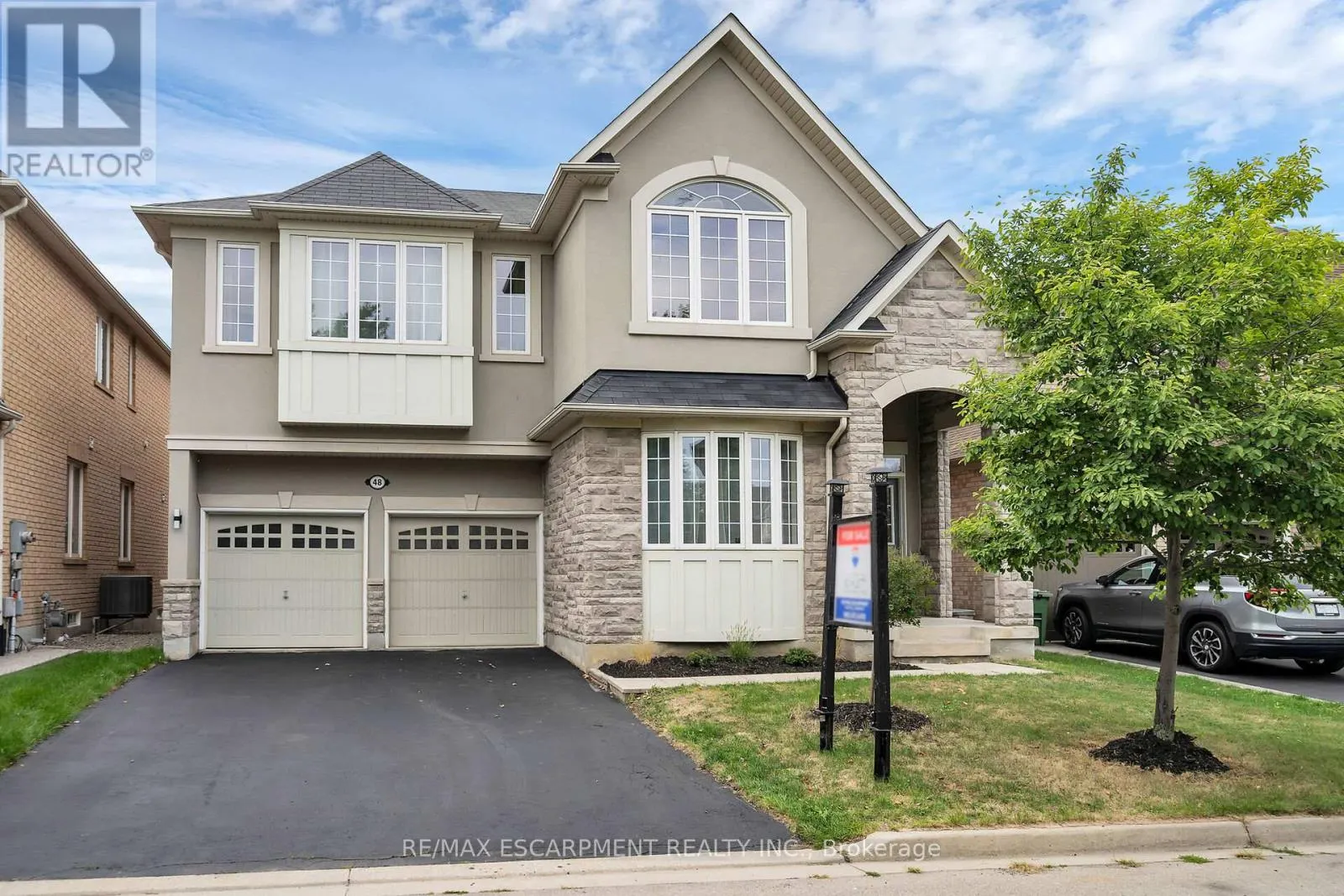 48 MONTREAL CIRCLE
