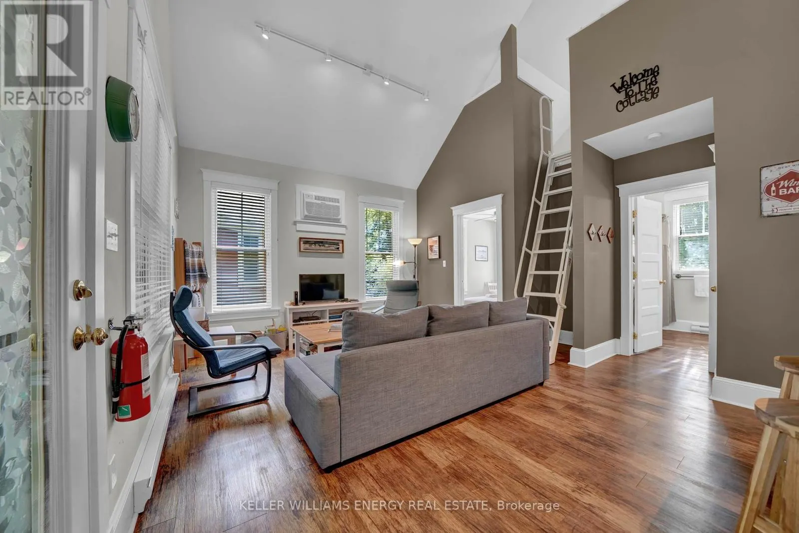 2 PINE FOREST LANE