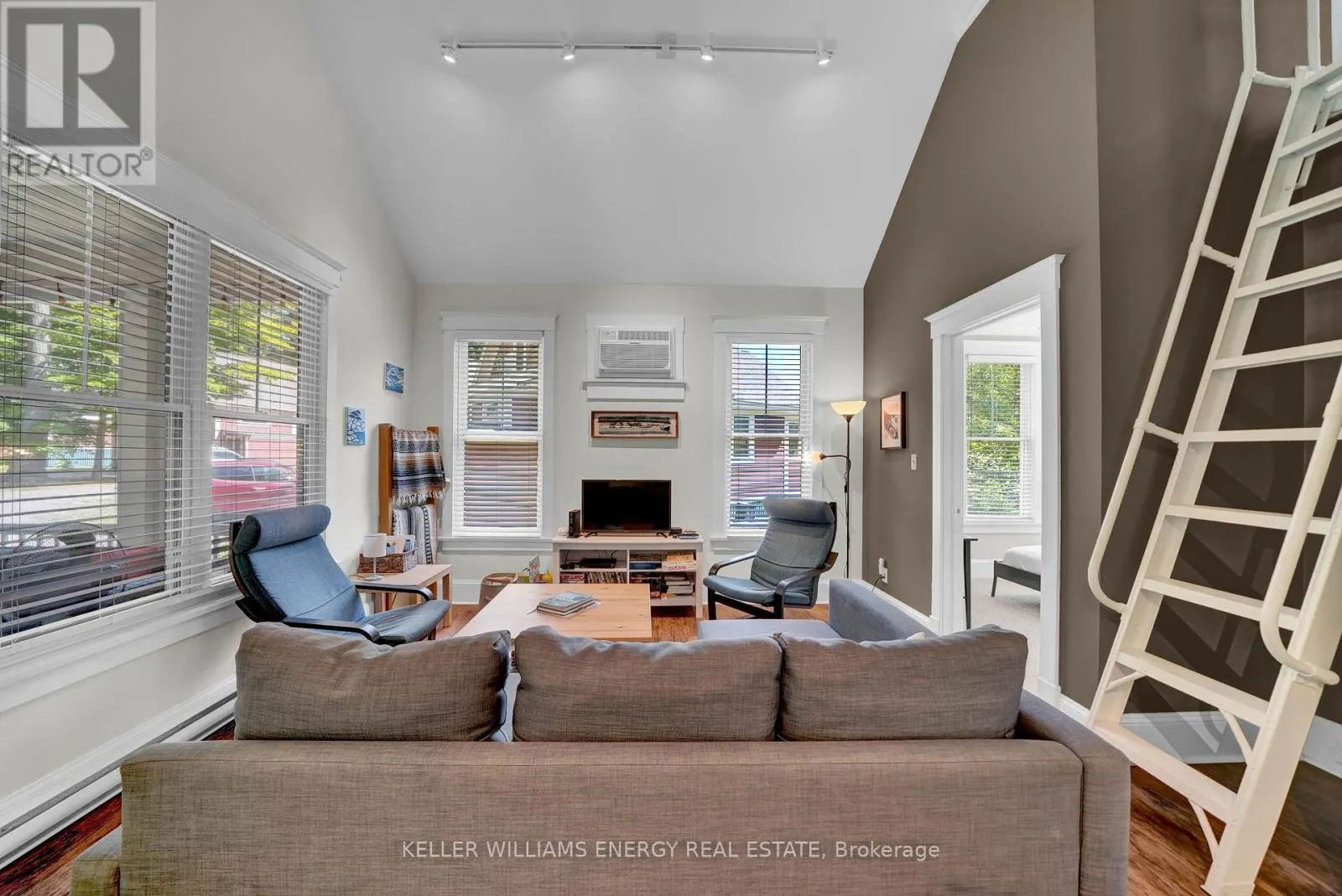 2 PINE FOREST LANE