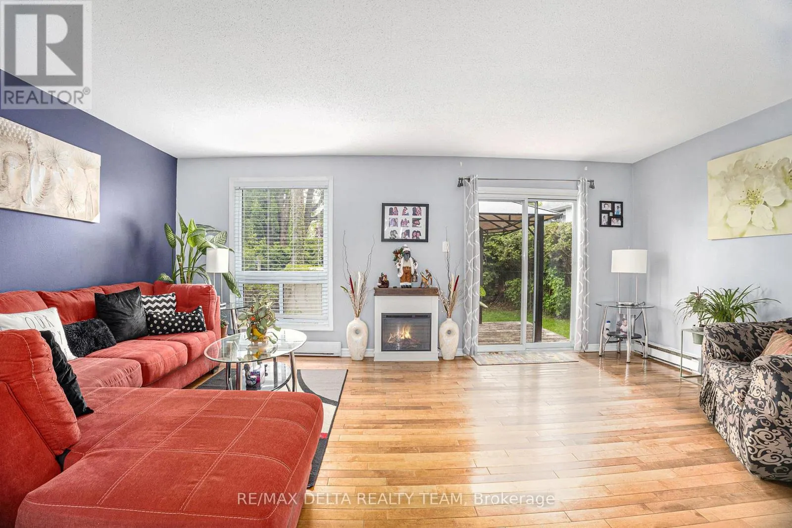 2062 RIVIERA TERRACE