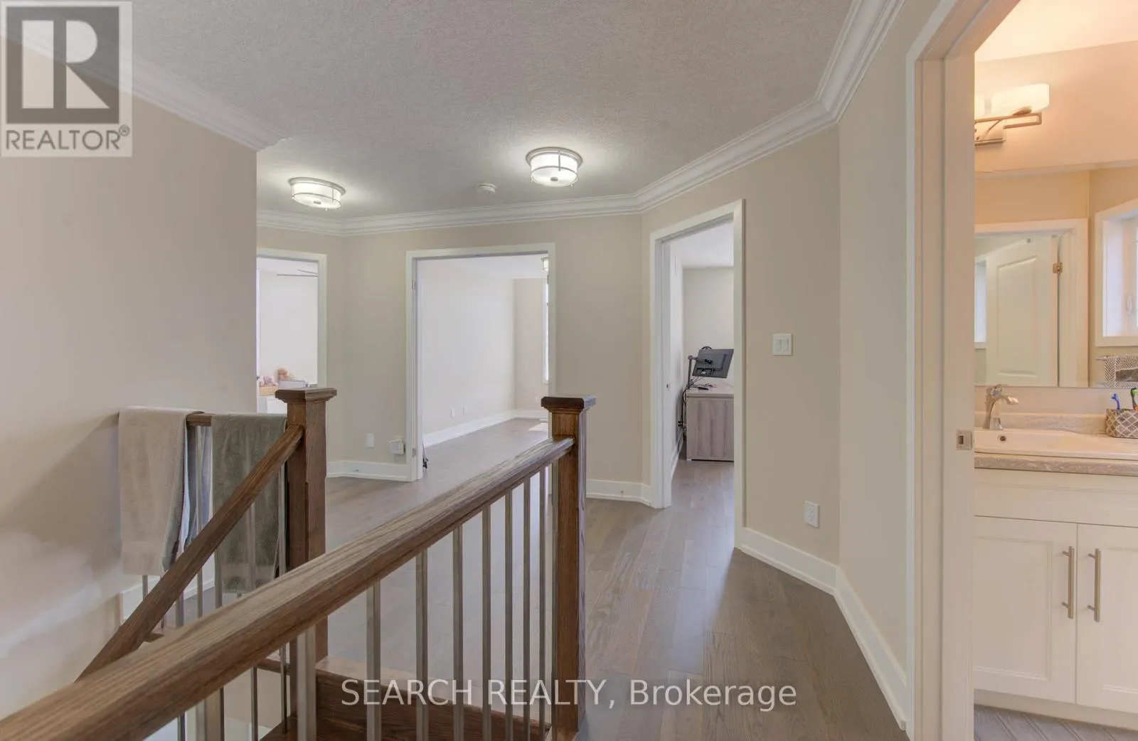 900 PONDCLIFFE COURT