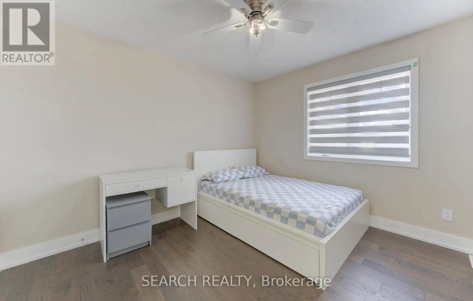 900 PONDCLIFFE COURT