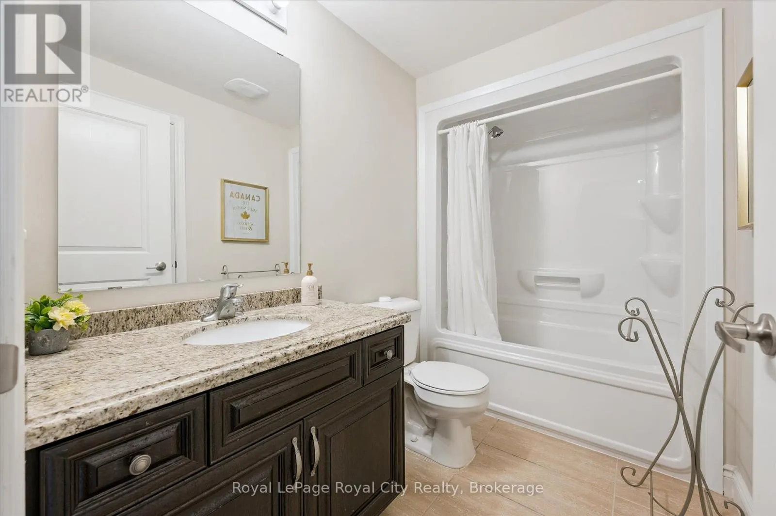 122 - 1440 GORDON STREET, #122