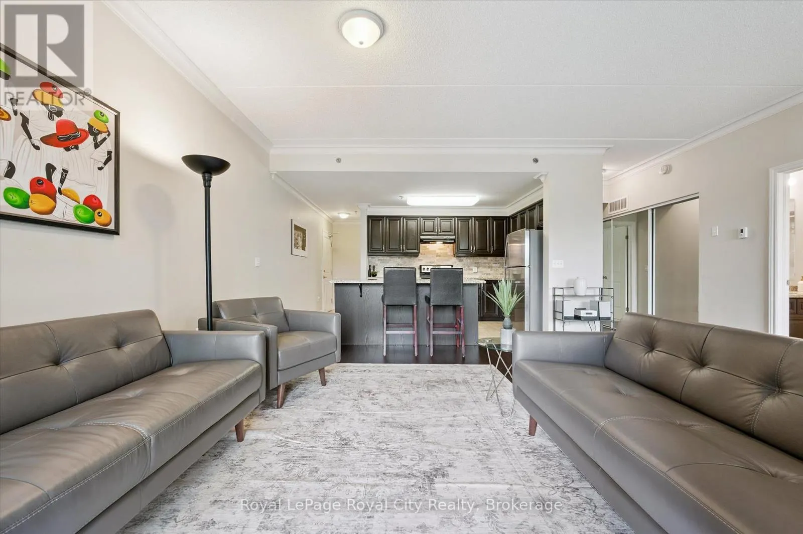122 - 1440 GORDON STREET, #122