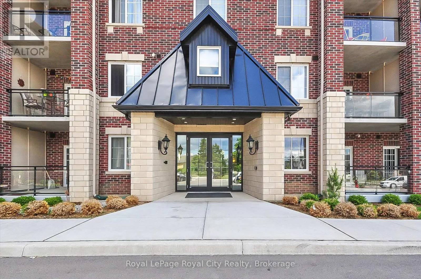 122 - 1440 GORDON STREET, #122