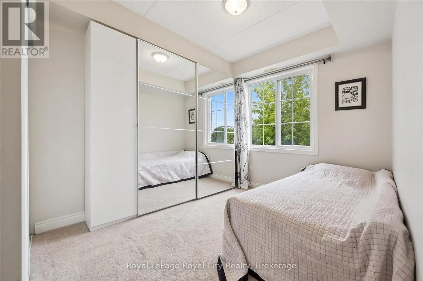 122 - 1440 GORDON STREET, #122