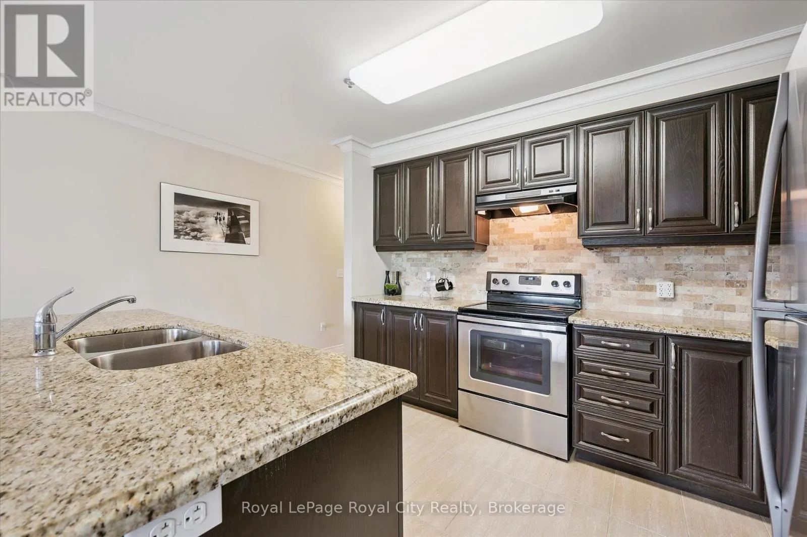 122 - 1440 GORDON STREET, #122