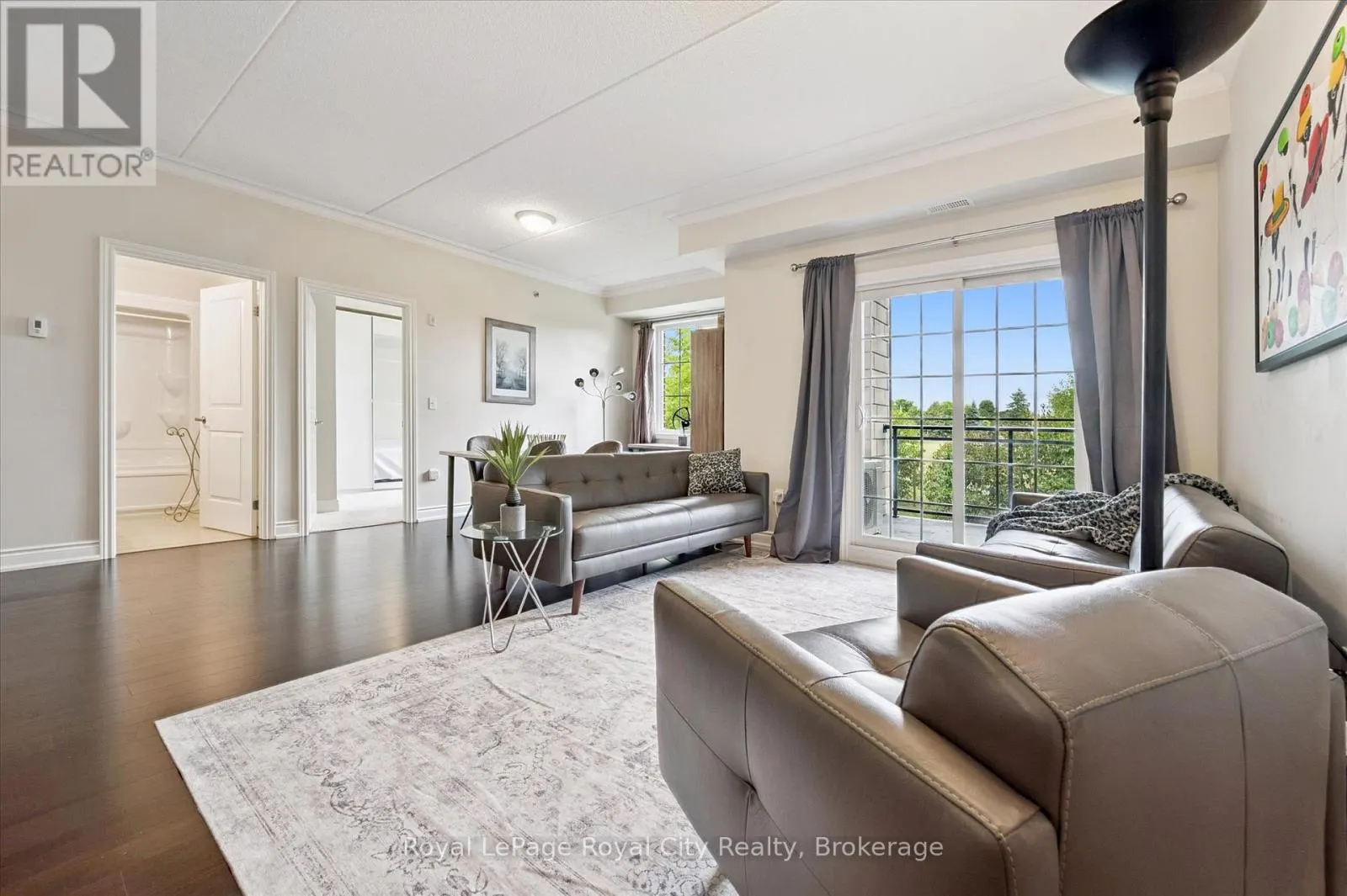 122 - 1440 GORDON STREET, #122