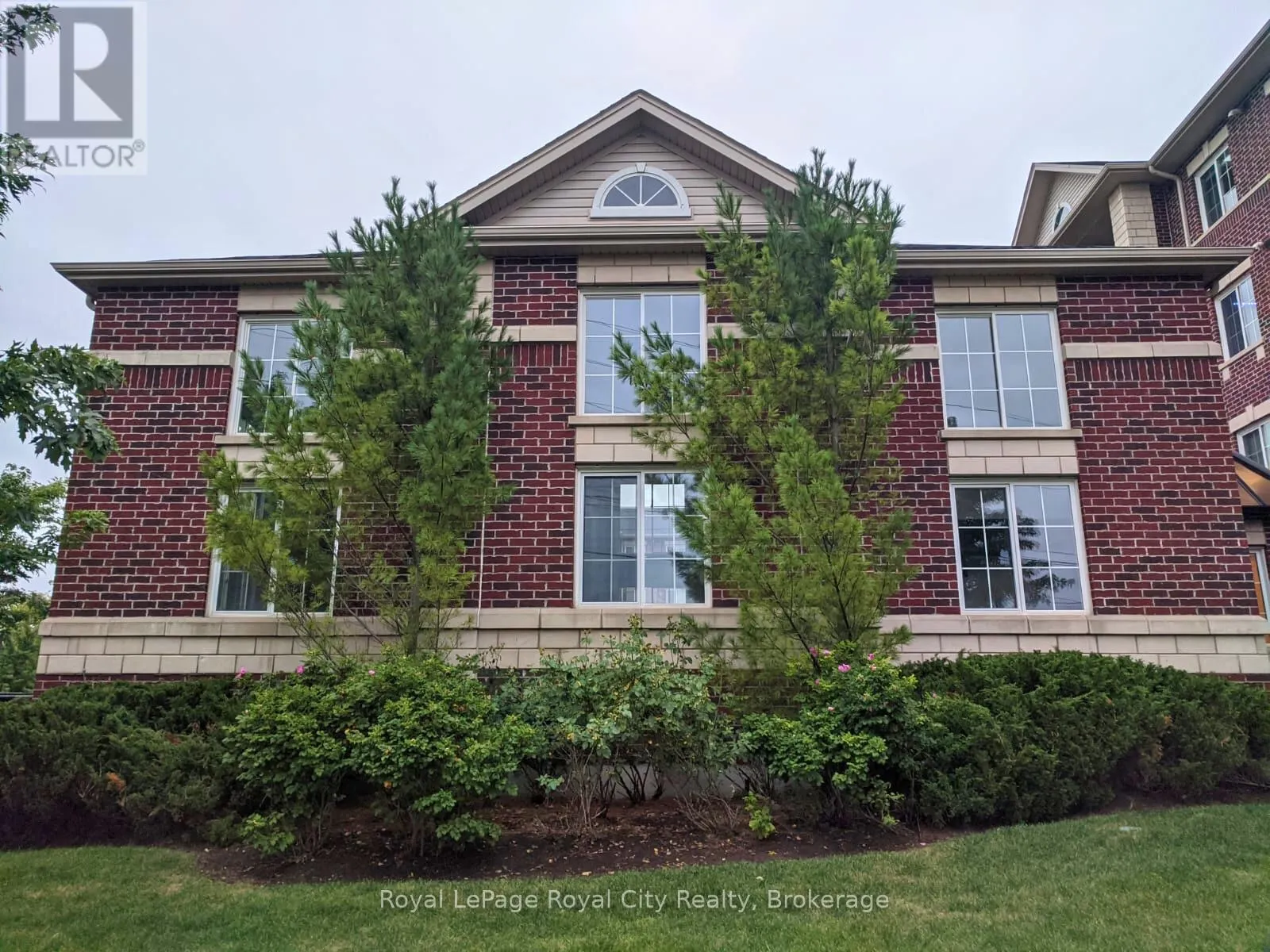 122 - 1440 GORDON STREET, #122