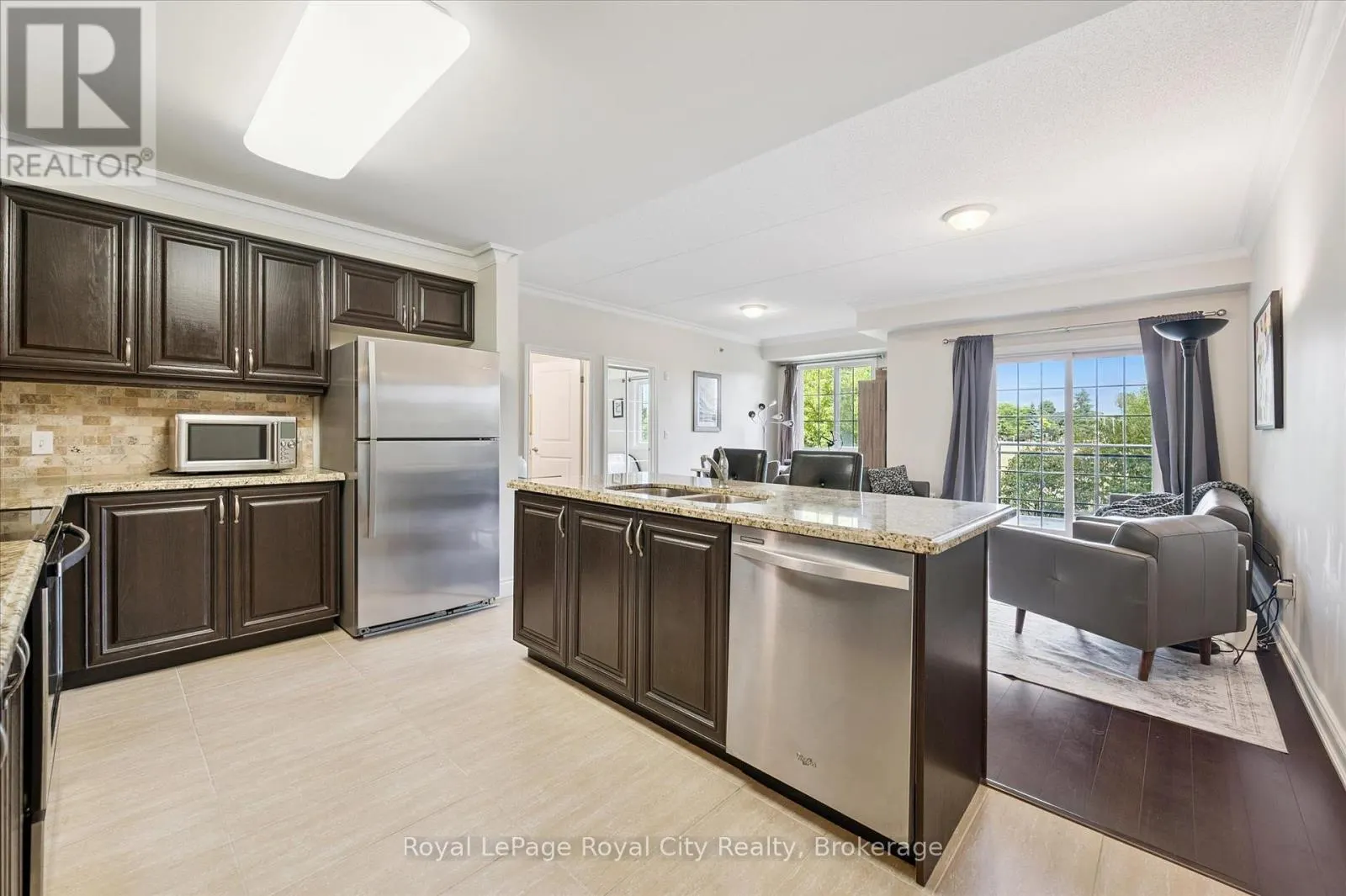122 - 1440 GORDON STREET, #122