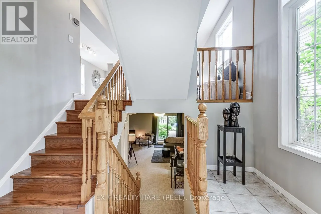 24 O'CONNOR LANE