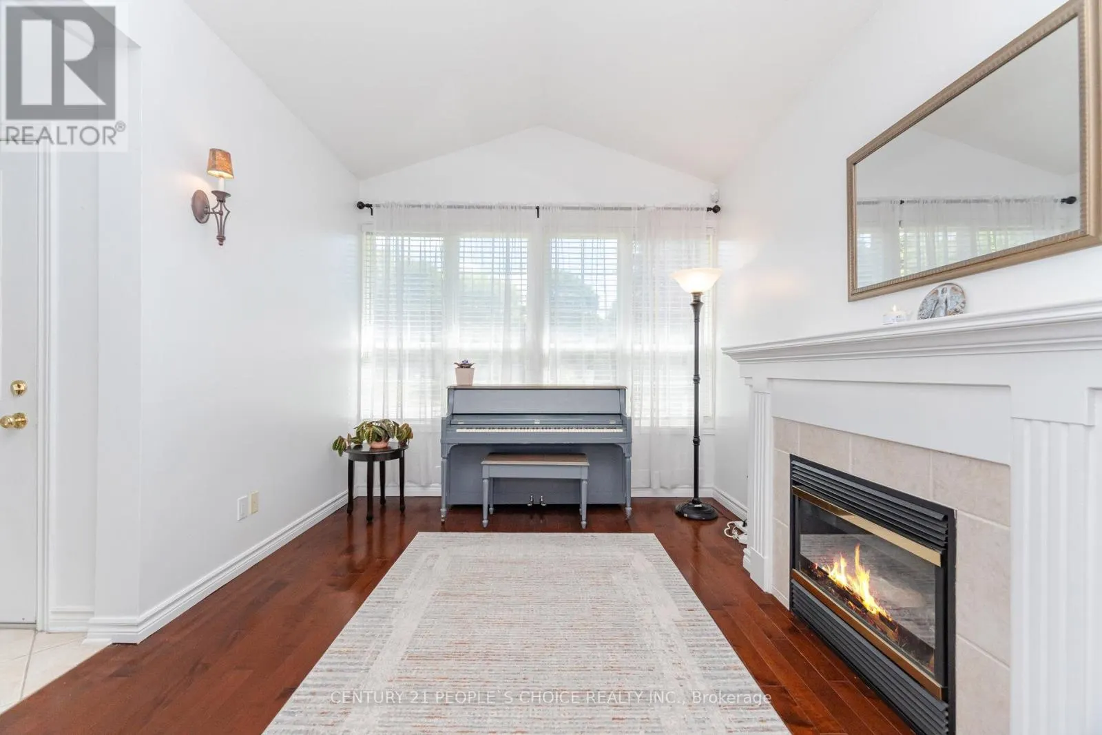 17 - 1448 NIAGARA STONE ROAD
