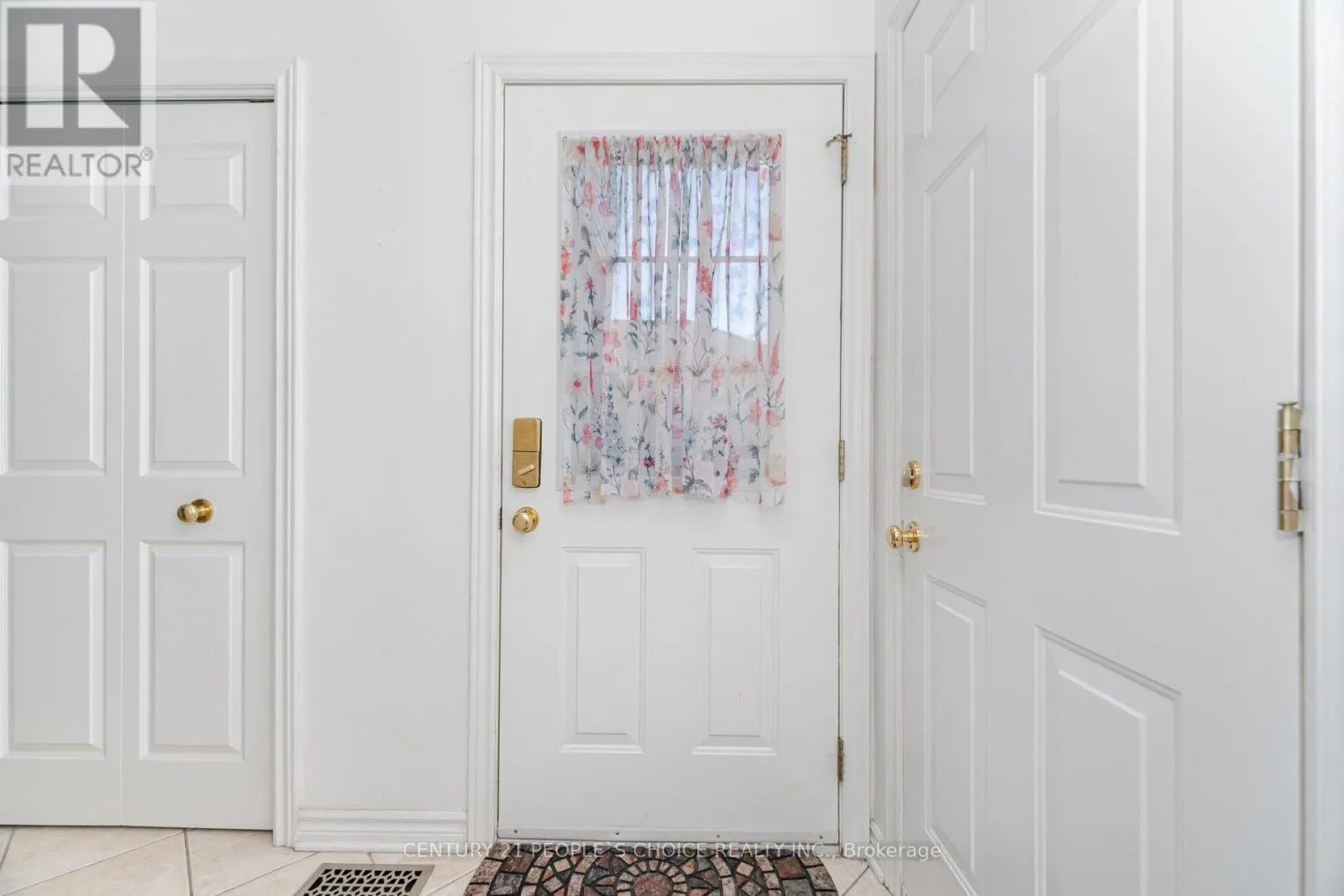 17 - 1448 NIAGARA STONE ROAD