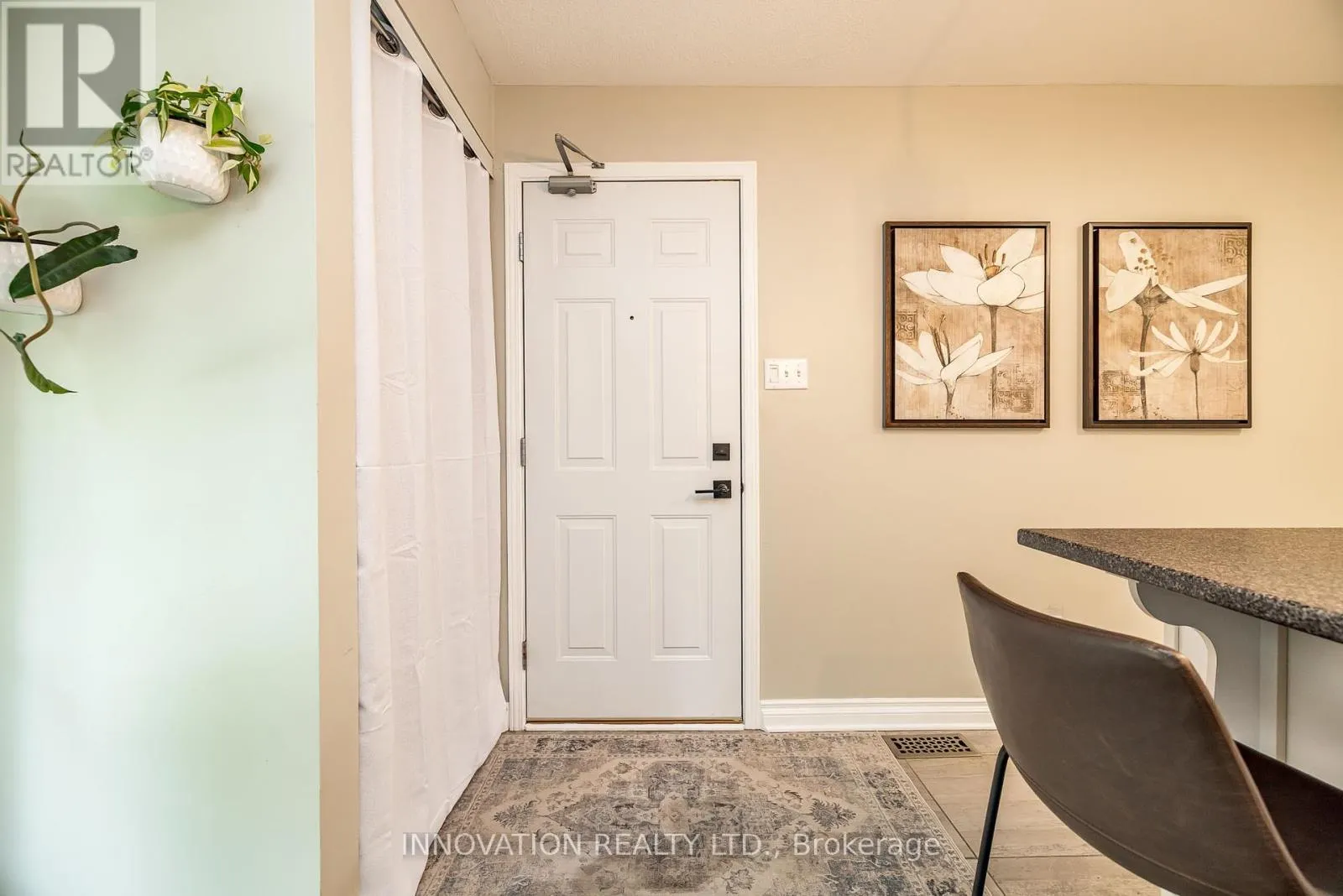 452 HILLSBORO PRIVATE