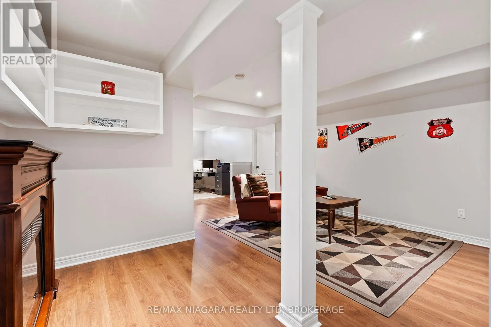 37 BUCKLEY TERRACE