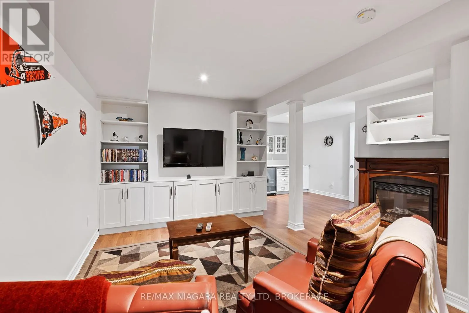 37 BUCKLEY TERRACE