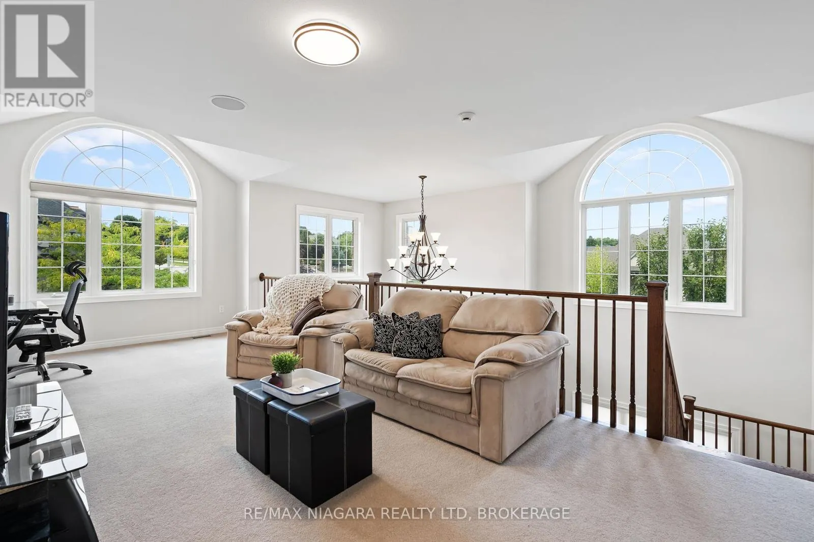 37 BUCKLEY TERRACE