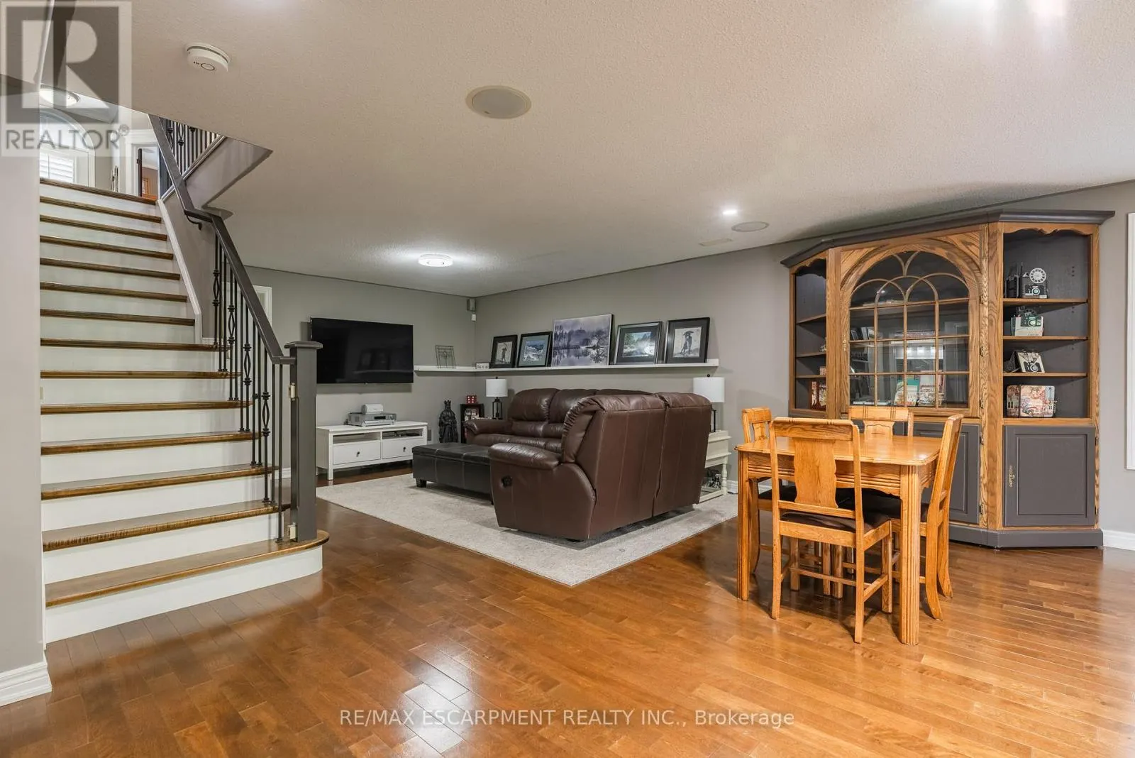 13 IRON BRIDGE COURT