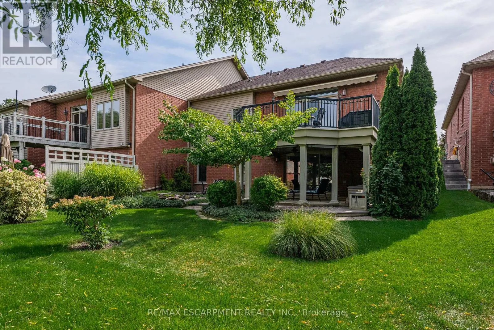 13 IRON BRIDGE COURT