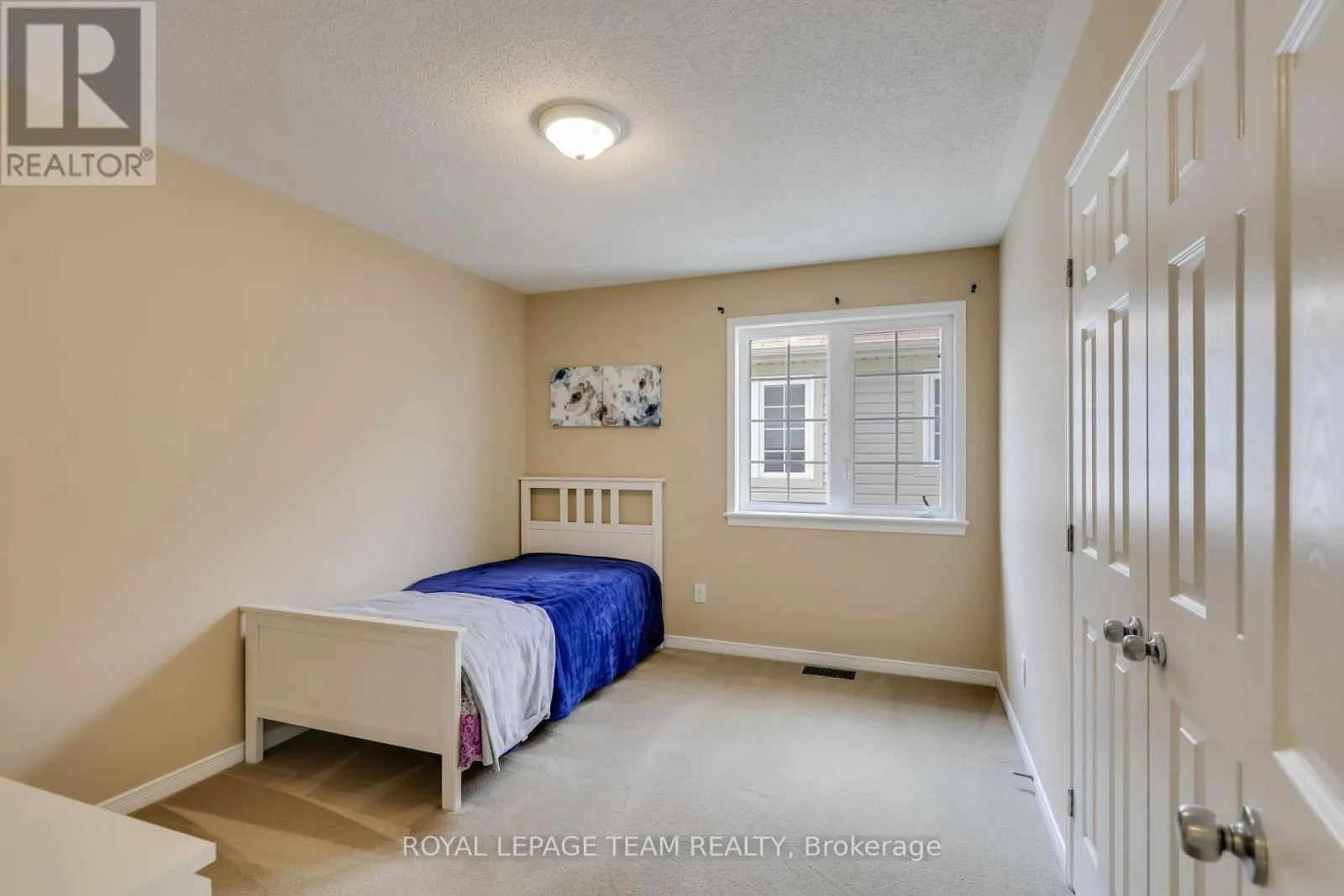 474 WEST RIDGE DRIVE