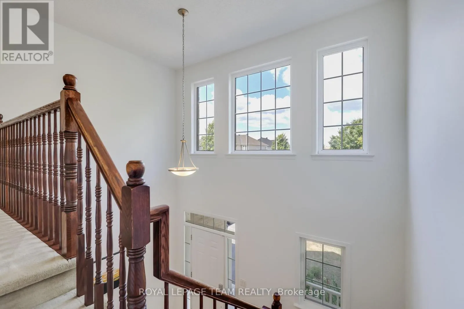 474 WEST RIDGE DRIVE