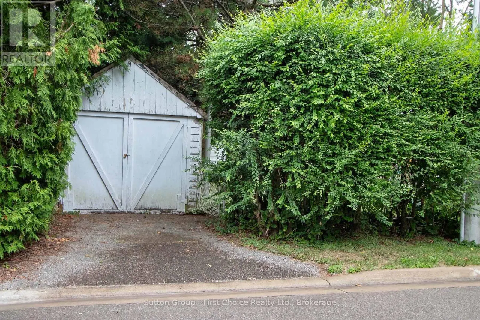 43 NORMANDY DRIVE