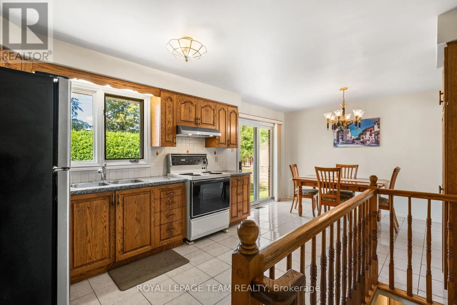 5 SPRING GARDEN AVENUE