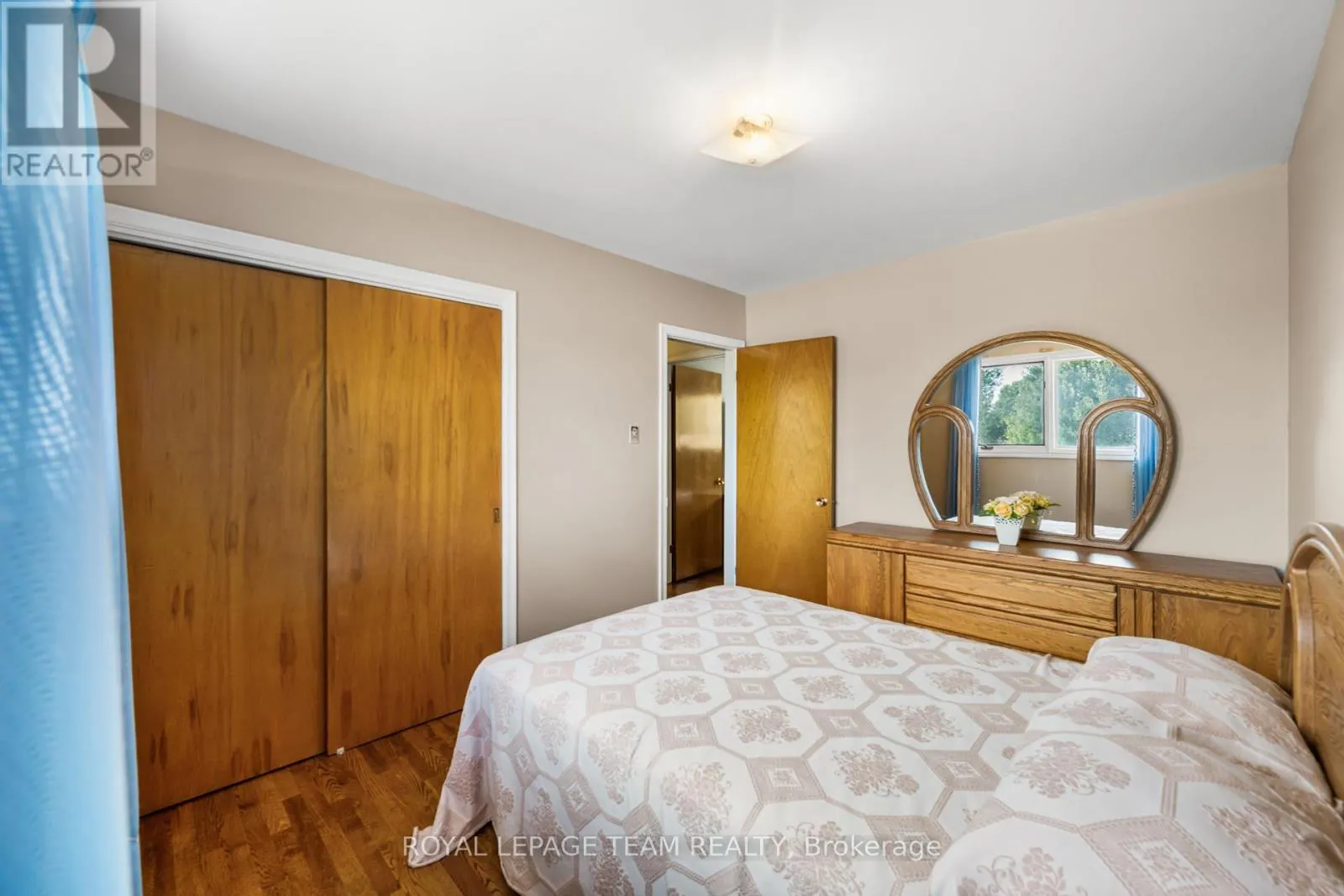 5 SPRING GARDEN AVENUE