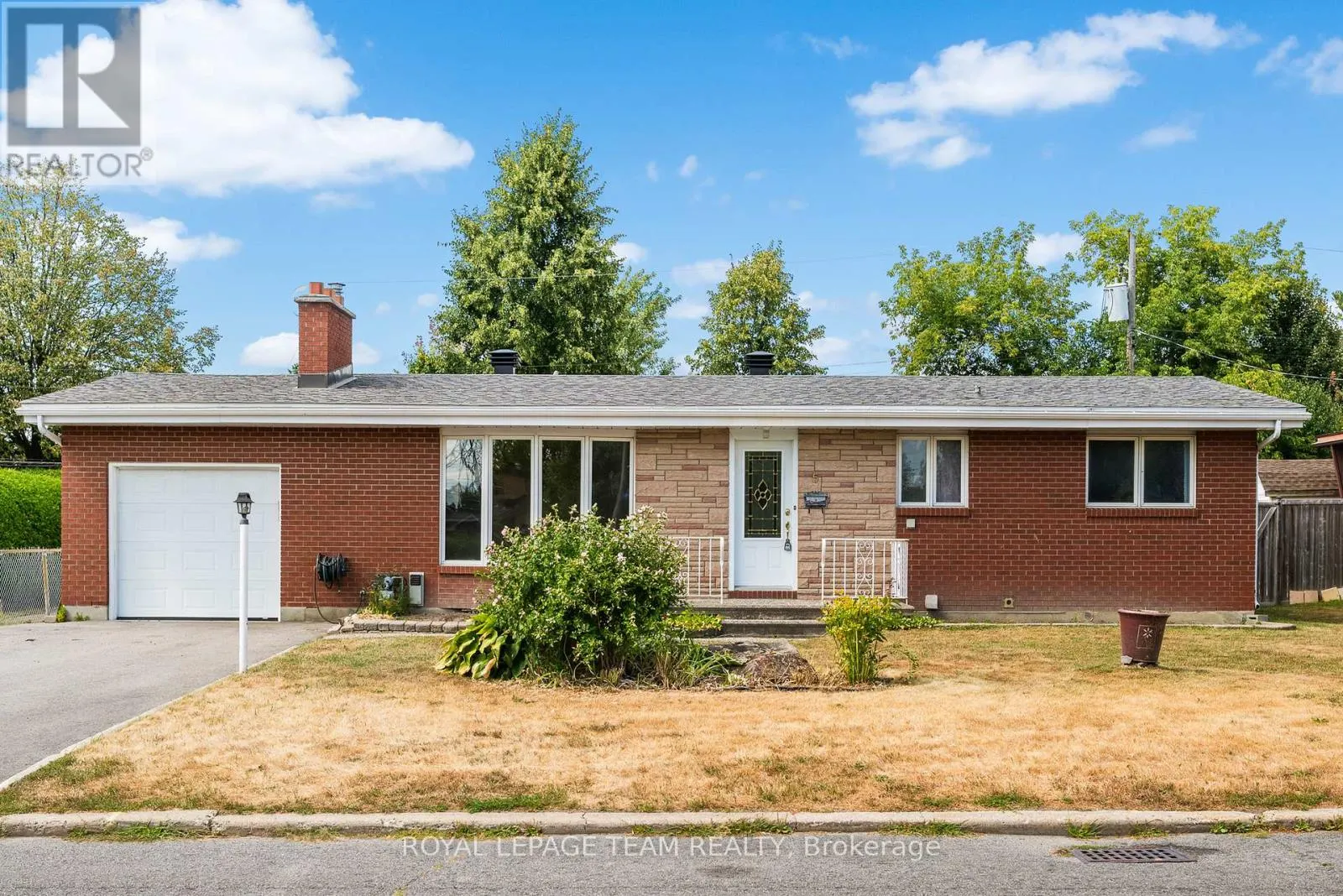 5 SPRING GARDEN AVENUE
