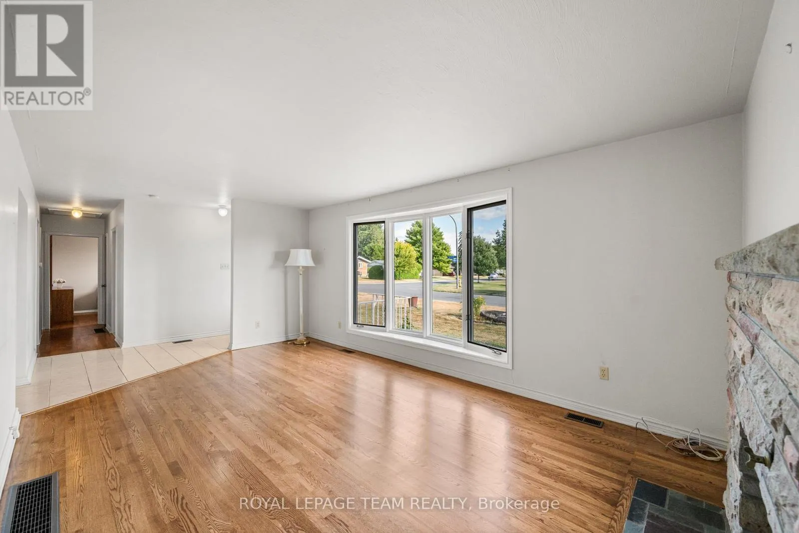 5 SPRING GARDEN AVENUE
