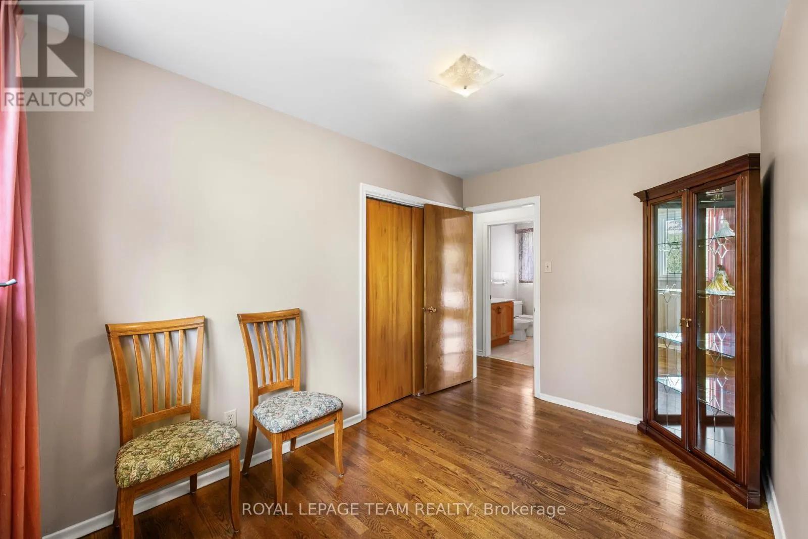5 SPRING GARDEN AVENUE