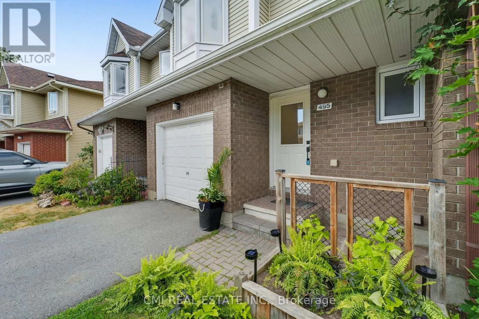 49 - 495 SIDNEY DRIVE