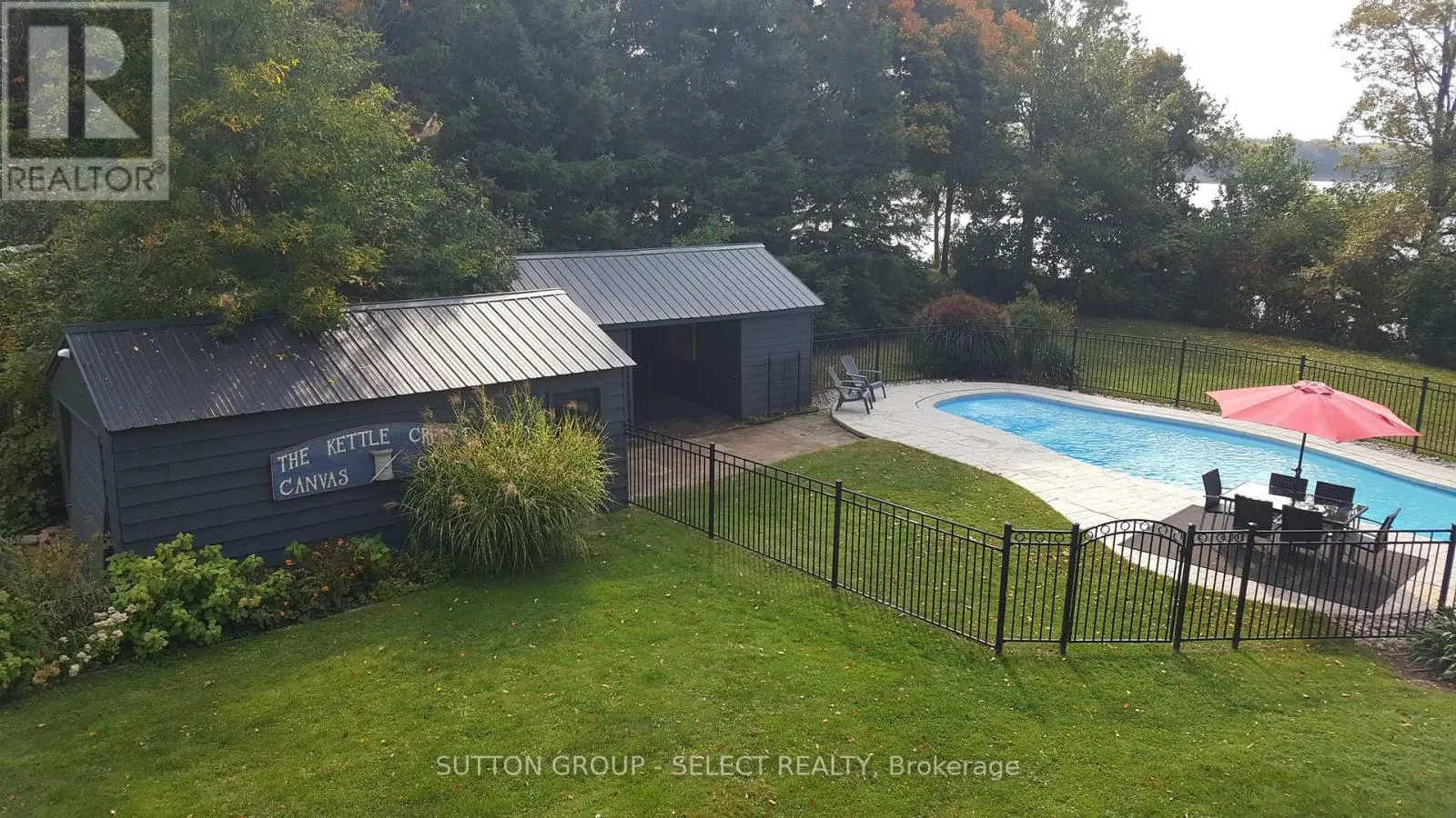 20979 LAKESIDE DRIVE