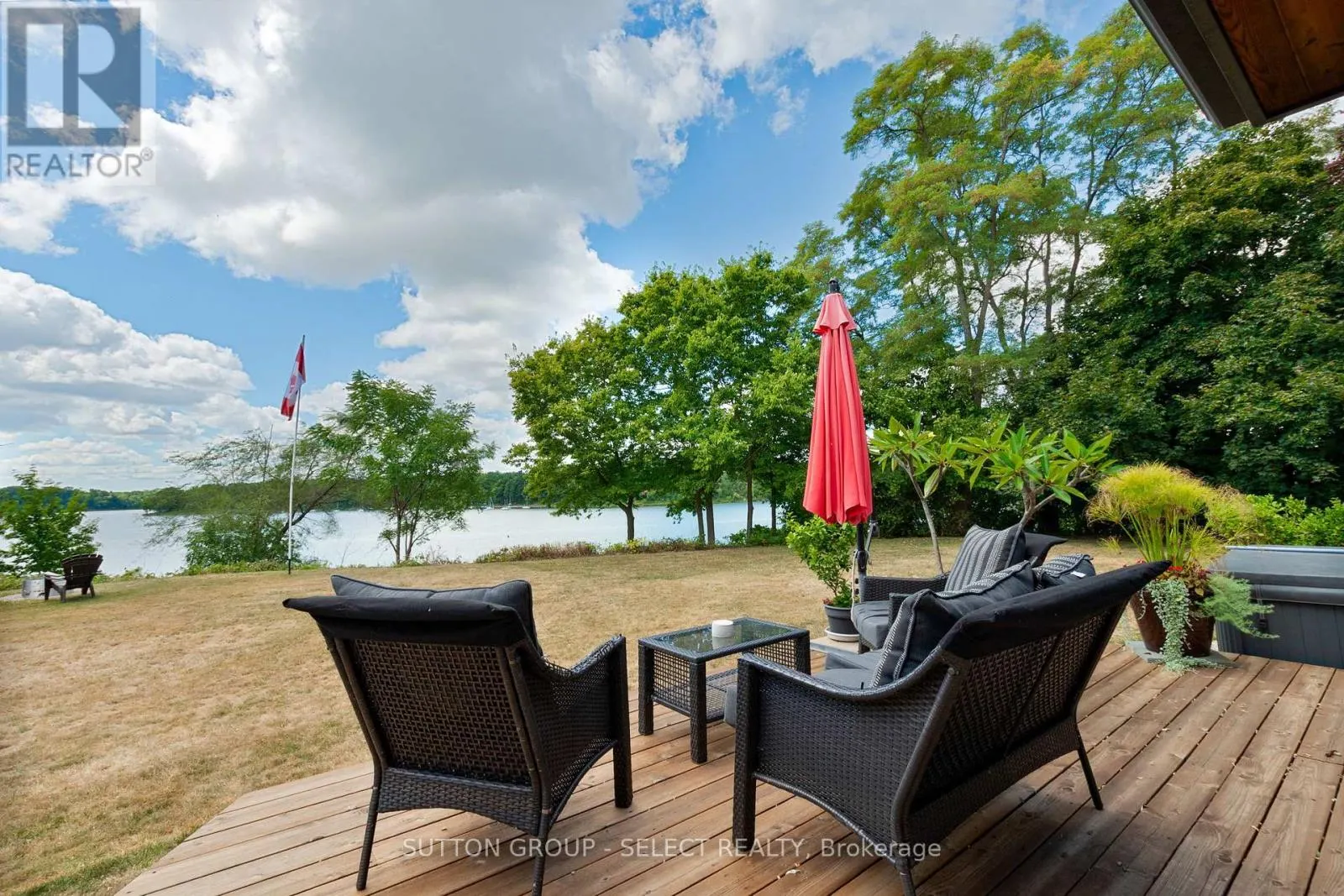 20979 LAKESIDE DRIVE