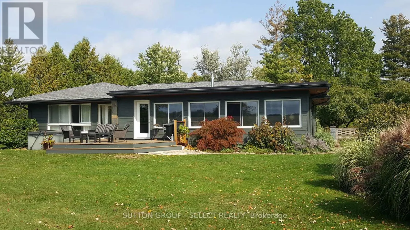 20979 LAKESIDE DRIVE
