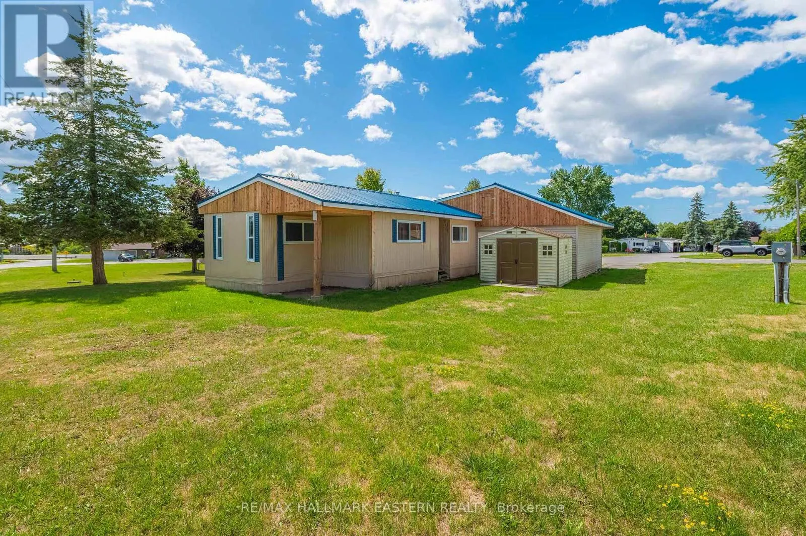 6 CHAPEL BOULEVARD
