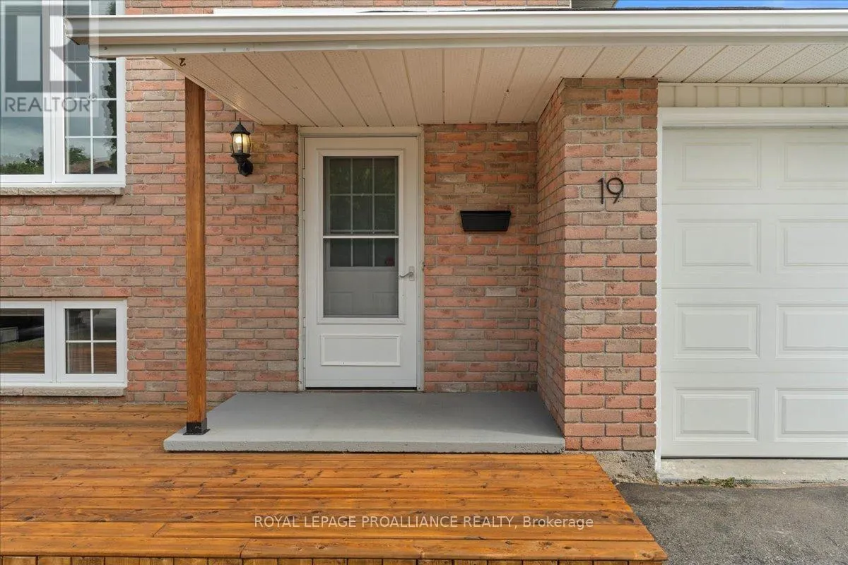 19 FLEMING ROAD