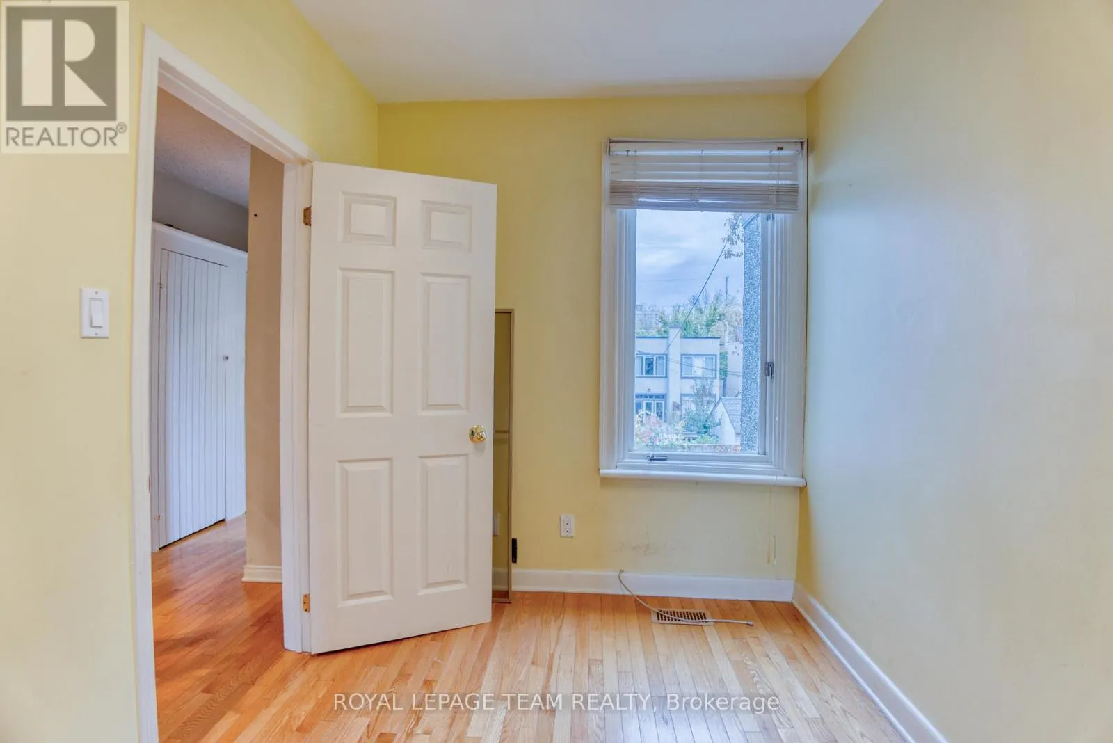 87 GUIGUES AVENUE