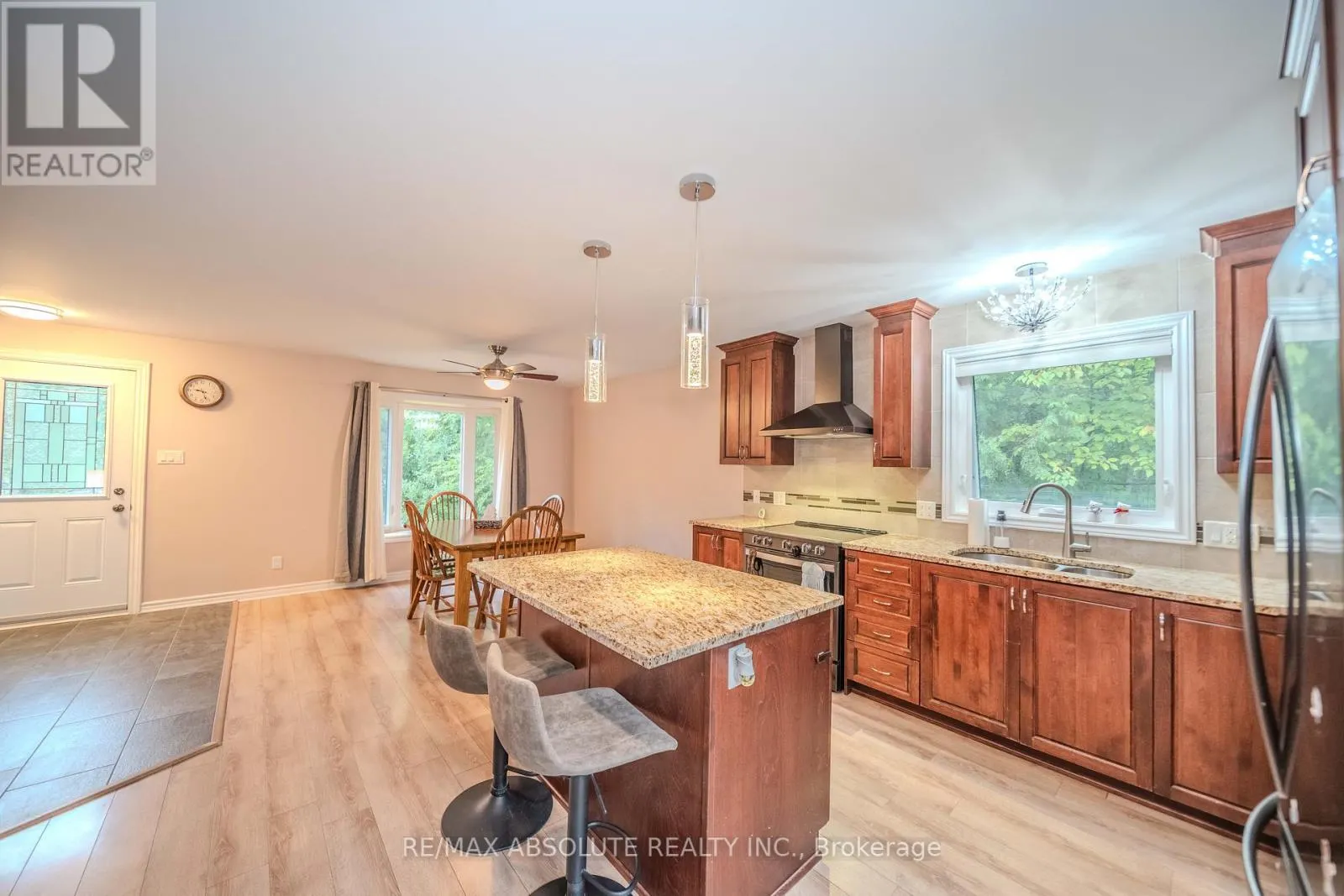 1127 ROLLIN ROAD