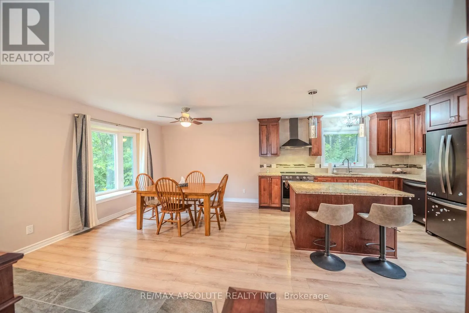1127 ROLLIN ROAD