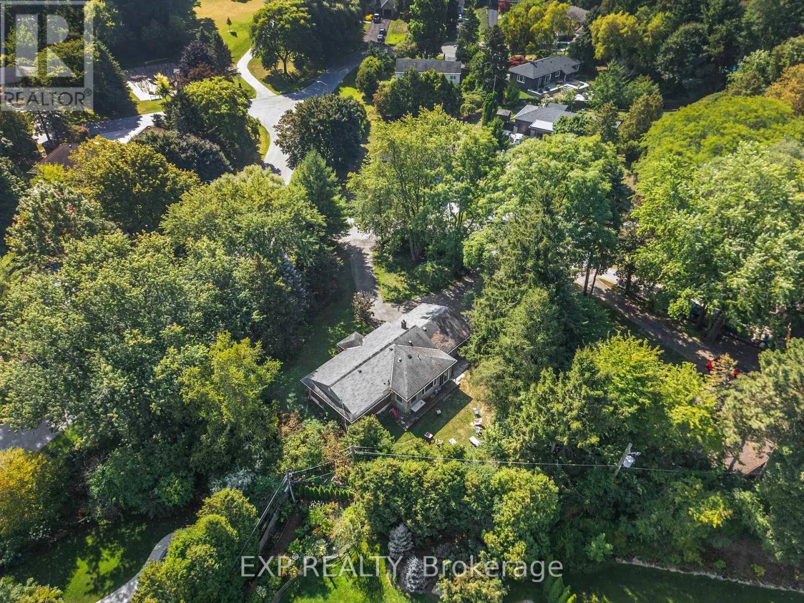 376 PHILIP PLACE