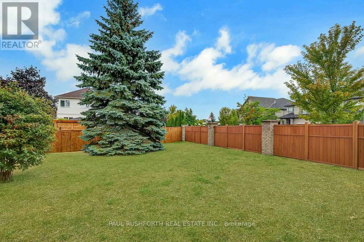 48 GREENHAVEN CRESCENT