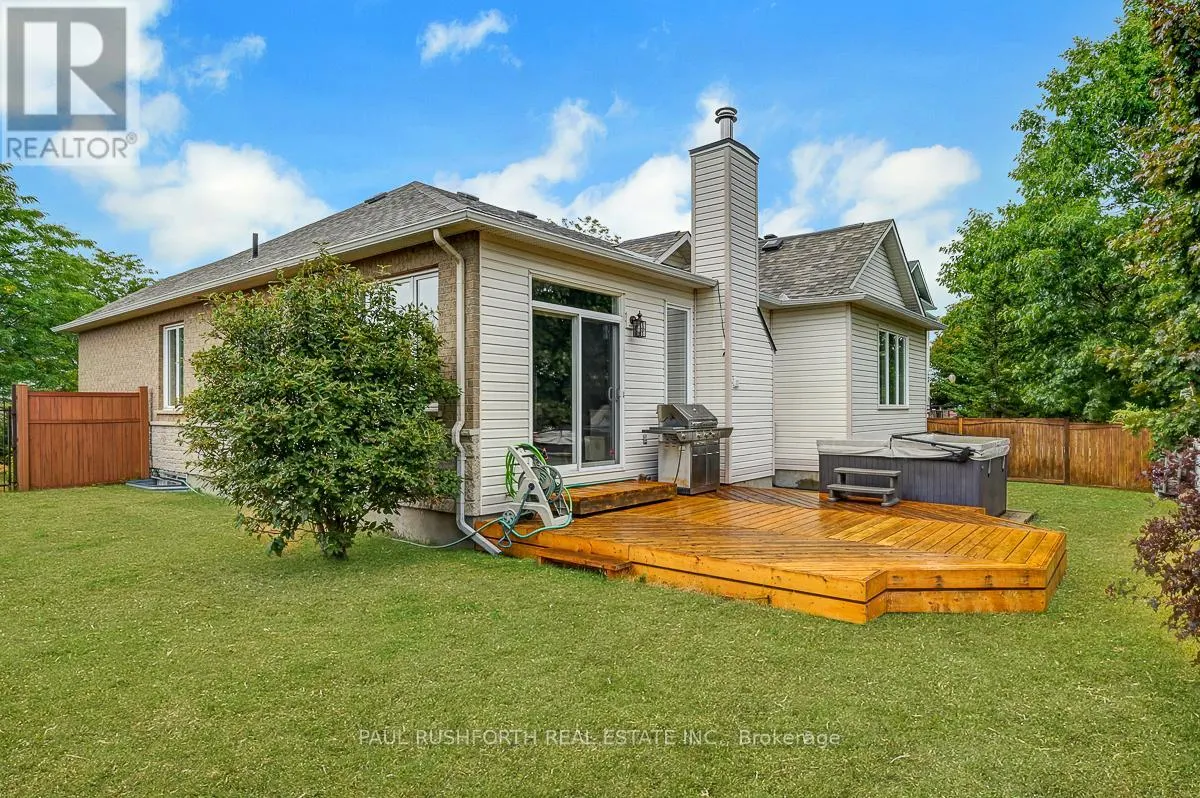 48 GREENHAVEN CRESCENT