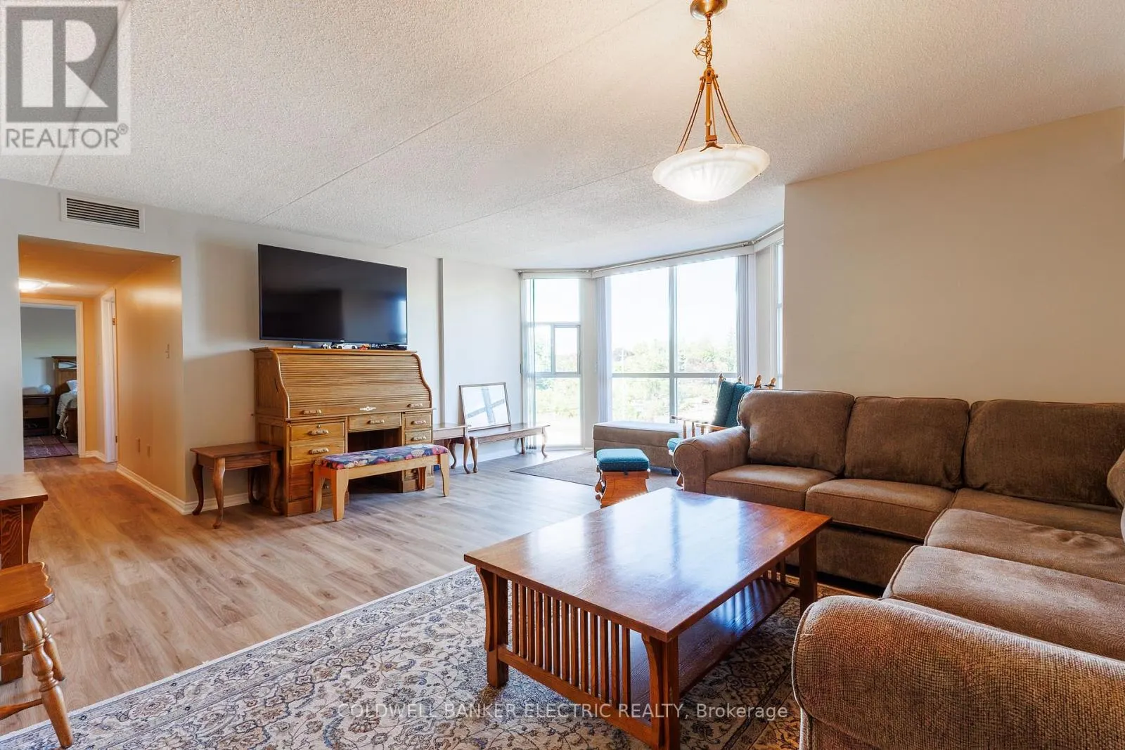 404 - 1 QUEEN STREET, #404