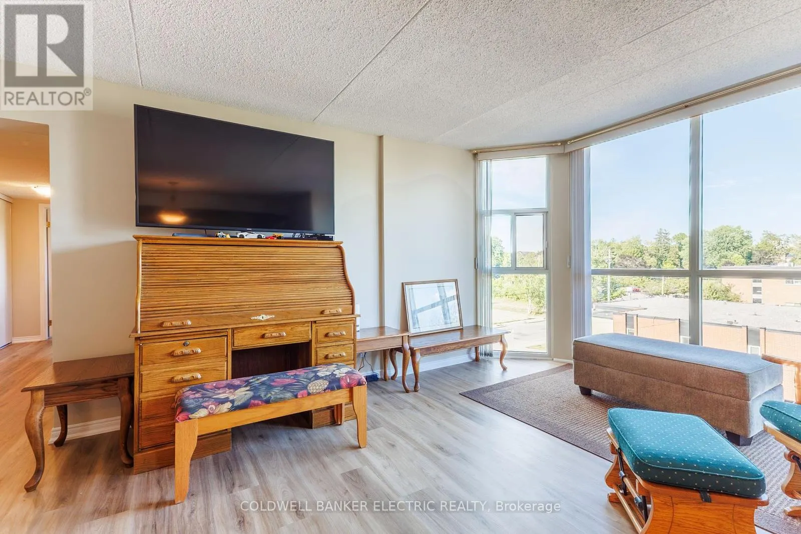 404 - 1 QUEEN STREET, #404