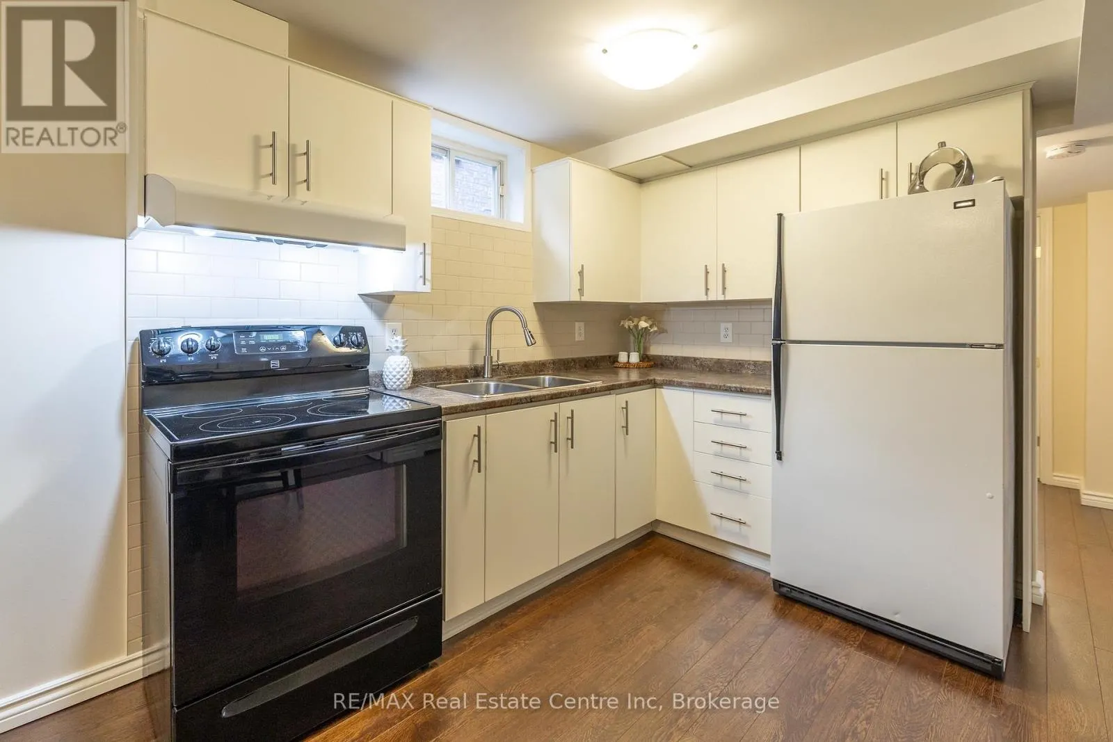 31 BUSHMILLS CRESCENT