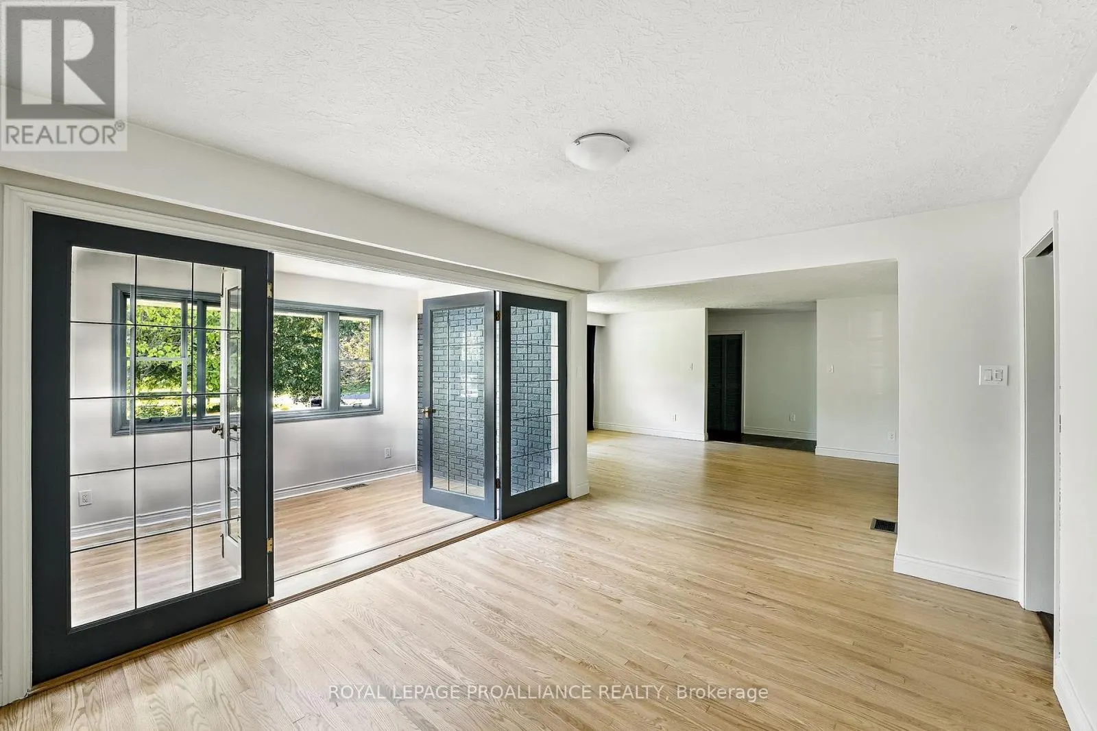 45 HAMILTON AVENUE