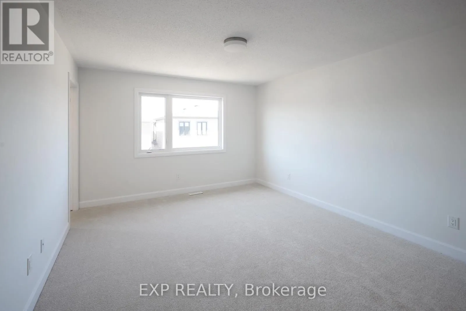509 ROUNDHOUSE CRESCENT